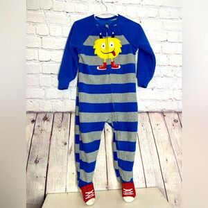 Kids headquarters pajamas footed blanket sleepers  2T (gray blue yellow)